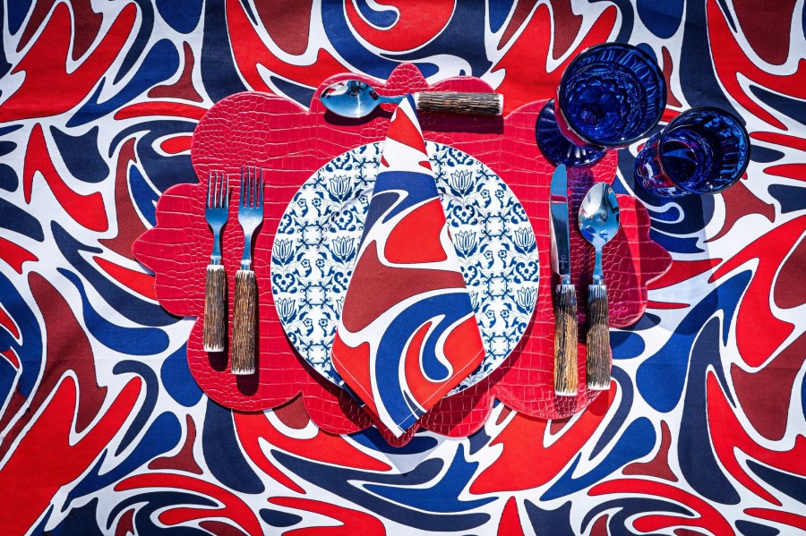 Homeware Chefanie | Red Curly Embossed Placemat