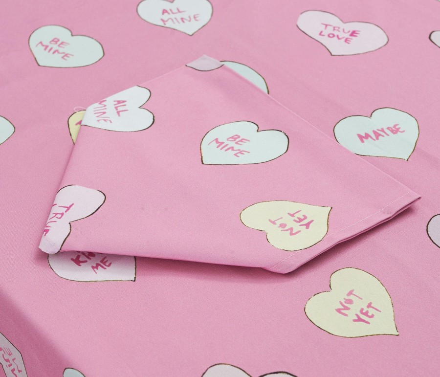 Homeware Chefanie | Conversation Heart Tablecloth