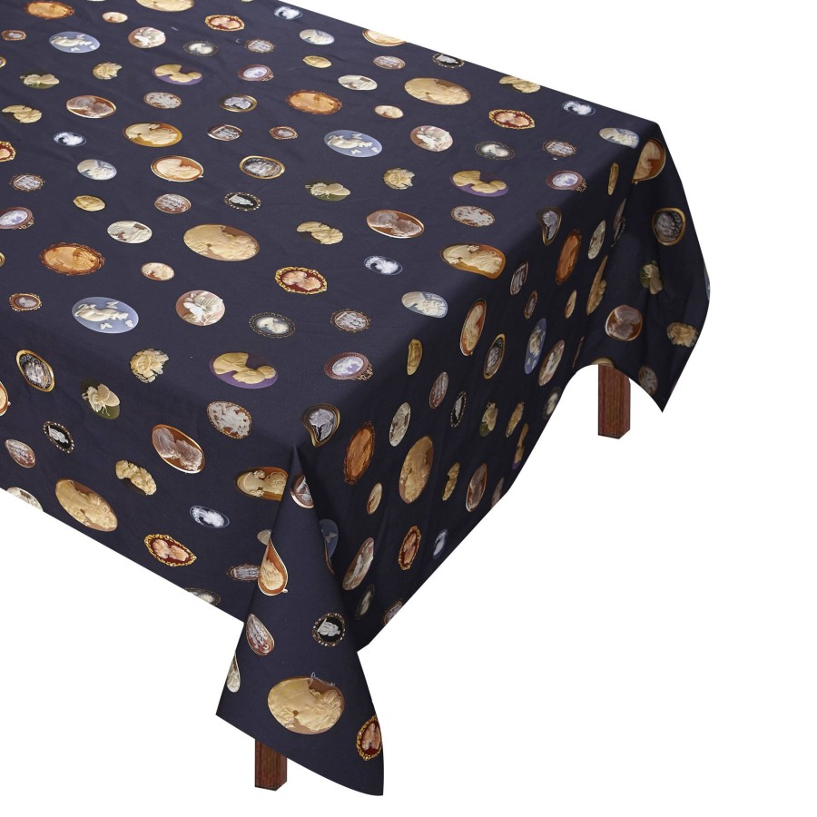 Homeware Chefanie | Cameo Tablecloth